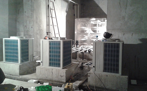 电子厂空气能热泵热水工程